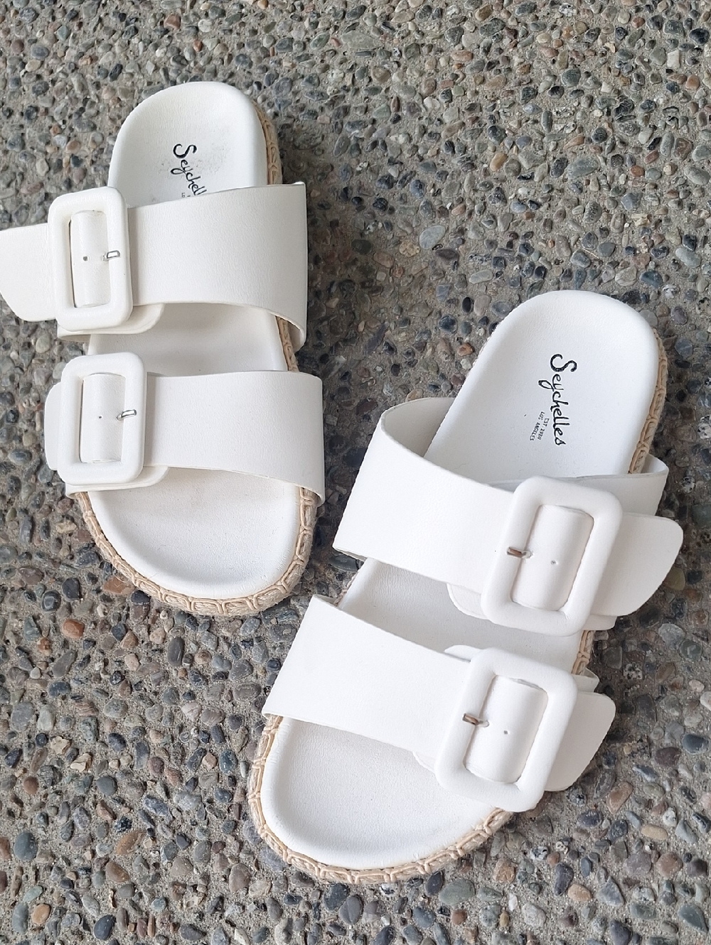 Anthropologie Seychelles White Large Buckle Sandals Beach Vacation Chic Size 6